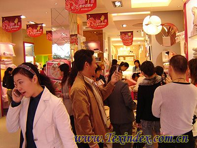 �������h�؅^(q��)�������F