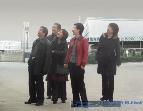 �Ї��Ҽ��f(xi��)��(hu��)�I(l��ng)��(d��o)�W�Rʥ����ָ��(d��o)����