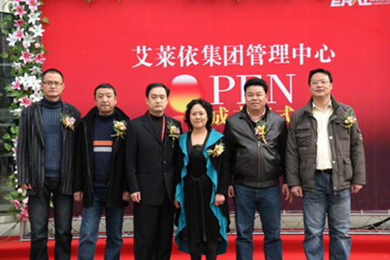 ���R���l(f��)չ�������_(t��i)�A