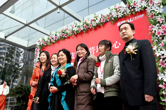 ���R���l(f��)չ�������_(t��i)�A