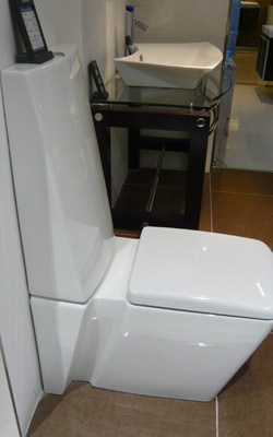 ��Ҿ���֮��(chu��ng)���RͰ