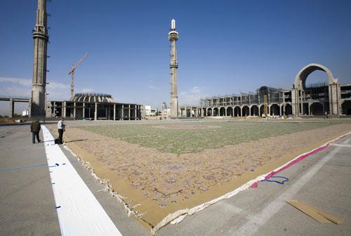 �������ĵ�̺580�f(w��n)��Ԫ