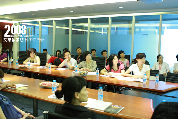 ���R���ﶬ��Ʒӆ؛��(hu��)�A�M�e��