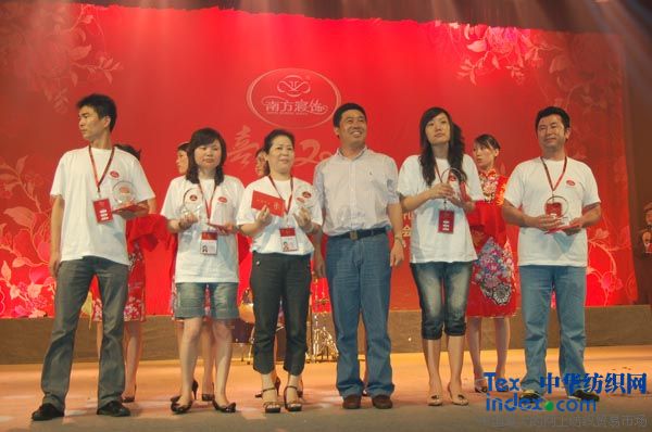 �Ϸ�����ت�(ji��ng)��(j��ng)�N�̃�(y��u)�㌧(d��o)ُ�T