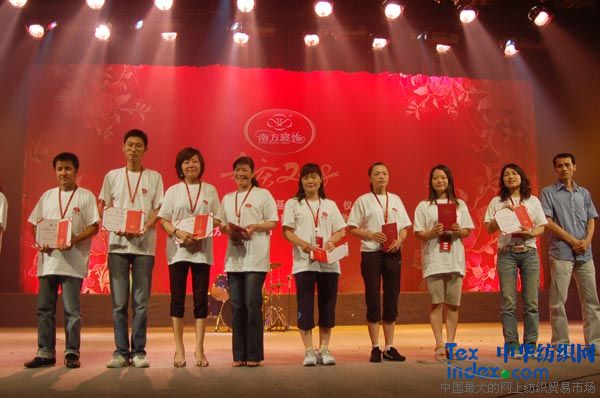 �Ϸ�����ت�(ji��ng)��(j��ng)�N�̃�(y��u)�㌧(d��o)ُ(g��u)�T