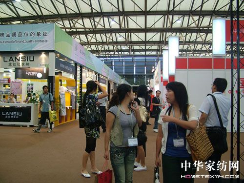 ��ʮ�ČÇ�(gu��)�H�Ҽ����o��չ�_(k��i)Ļ