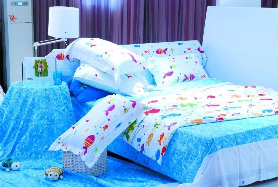 ���Ĵ�Ʒ����Ҭ�L(f��ng)���