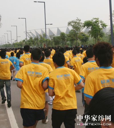 ����ɯ����ӭ��һ���O(sh��)�߱����L��