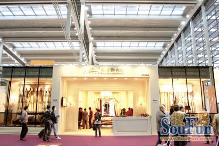 ���ڇ��H�Ҽ�չ �rֵ��(chu��ng)�µǈ�