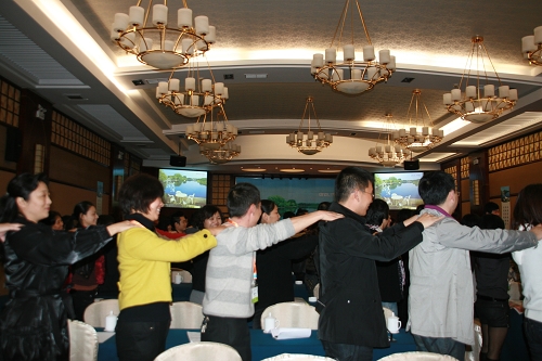 ���R���Ҽ�2010�괺�Įa(ch��n)Ʒӆ؛��(hu��)����ˮ���_