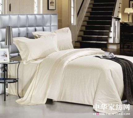 �Ϸ����2010�괺����Ʒ����څ�݈�(b��o)��