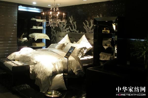 �¼ҾӉ�(m��ng)�����ƼҼ����u��