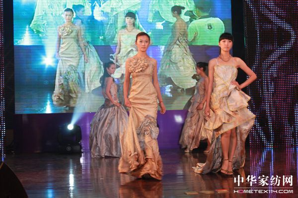 ��(li��n)�Ҽ��e�k������Ӣ���(hu��)