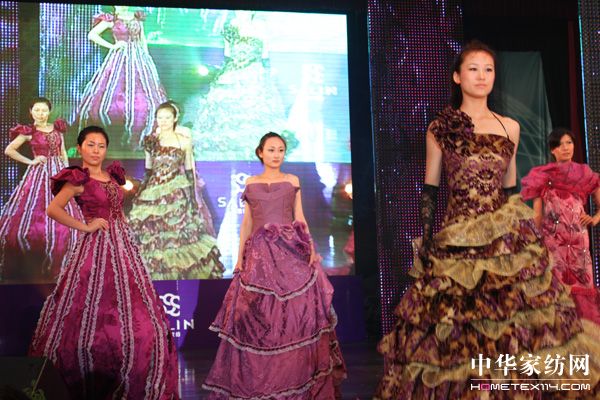 ��(li��n)�Ҽ��e�k������Ӣ���(hu��)