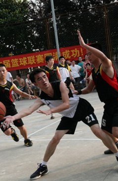 ���R���@��(li��n)ِ�A�M�ɹ�