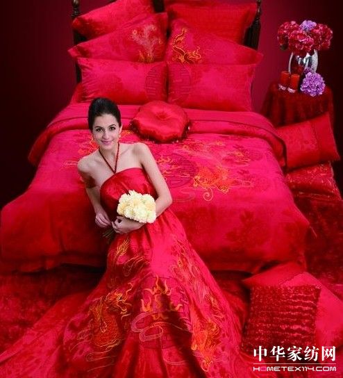 ���m�Ҽ�?f��)Ƴ��r(sh��)��ɫ�ʻ�c�a(ch��n)Ʒ