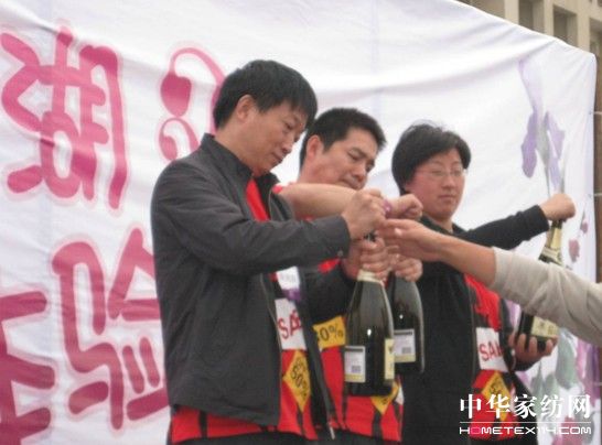 �Pʢ2011������Ʒ�l(f��)����(hu��)