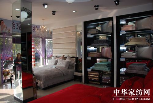 ʩ�Z�ĵ��_�I(y��)�Aʾ�������Č��D��