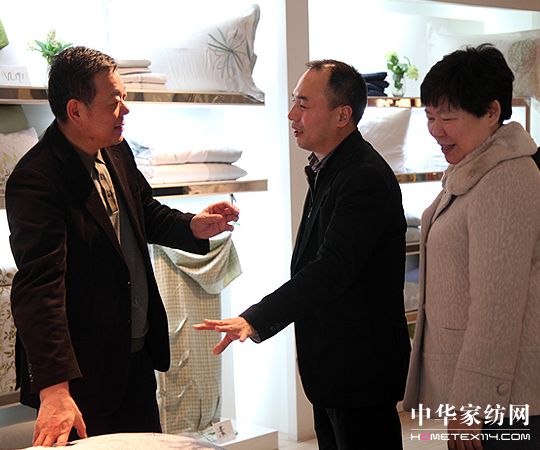 �м��f(xi��)��(hu��)�I(l��ng)��(d��o)���^�������_�m�Ҽ�