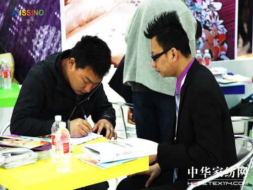 AUSSINO����ū���w���L������