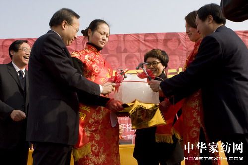 ���R�����F���I(y��)�@����xʽ�ɹ��e��