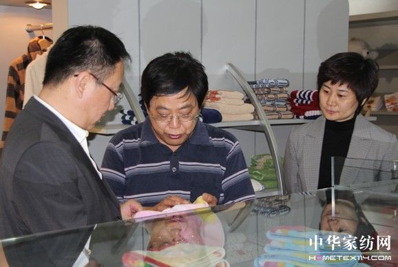 ����̖���F�e��ʢٝ�����u