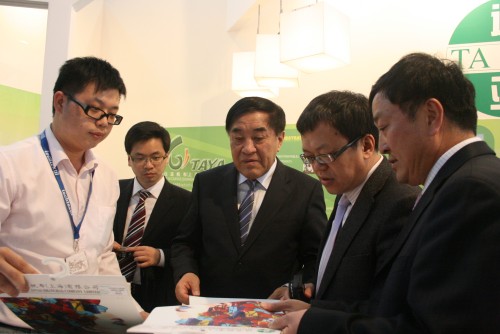 ���m�˸���(gu��)�H�a(ch��n)�I(y��)�ü���Ʒչ�e�k