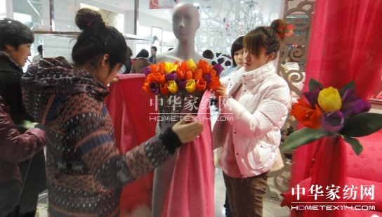 ���z���K�ˌ�(d��o)ُ(g��u)�N(xi��o)�۳ɔ����P(gu��n)�I