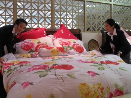 �Bʯ�����b��ӭ�Ҽ��O(sh��)Ӌ��ِ