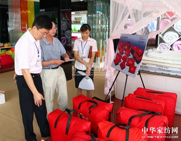 ���m�Ҽ�2011��Ʒӆ؛��(hu��)�٬F(xi��n)����