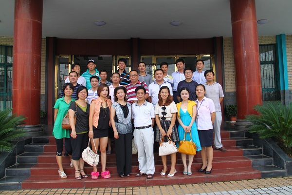 ���mӭ��������(chu��ng)�I(y��)��W(xu��)MBA�W(xu��)�T���^ָ��(d��o)