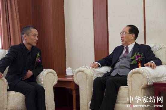 �Ї���(j��ng)��(j��)��̼�D(zhu��n)���c�ɳ��m(x��)�l(f��)չ���(hu��)