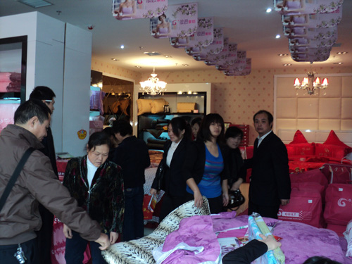 66���������Ϻ��(y��ng)��ʢ�b�_��