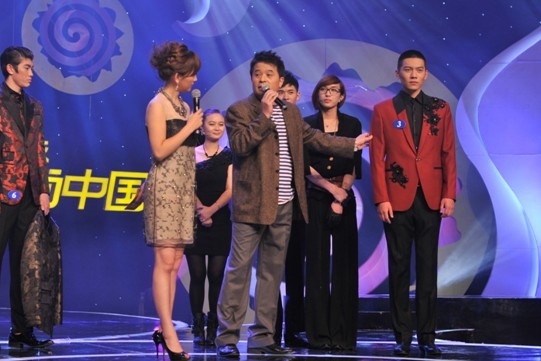 ���R��CCTV���r(sh��)���Ї���26��18:30����