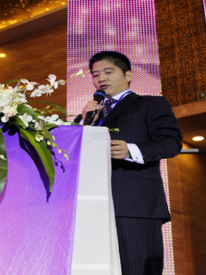 �Pʢ���{�{(di��o)paisley��׌�����v�w