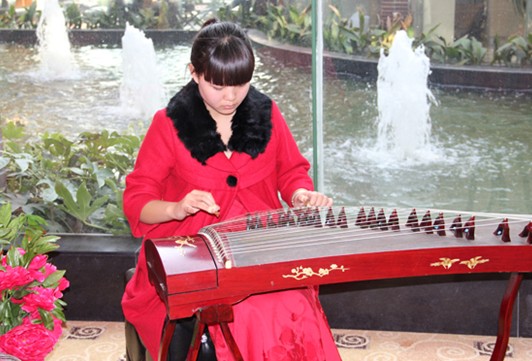 ���z���XһĨ��G•�cƷ��ͬ��