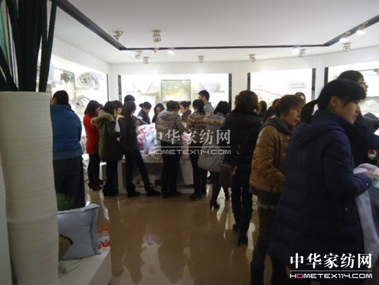 ���\��2012�ûʴ���ӆ؛��(hu��)¡���_Ļ