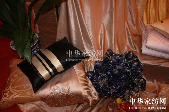 2012���Q����Ʒ�ưl(f��)����(hu��)¡�����_(k��i)