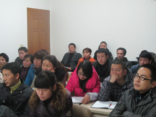 ���Z���_չ�������һ���ϸ�����ߡ���Ӗ