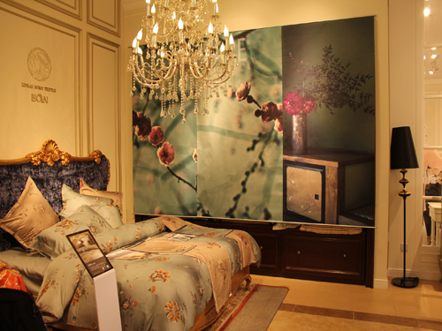 �����ZUCCHI12���ﶬ��Ʒ�b�p��(hu��)�ڜ����_(k��i)