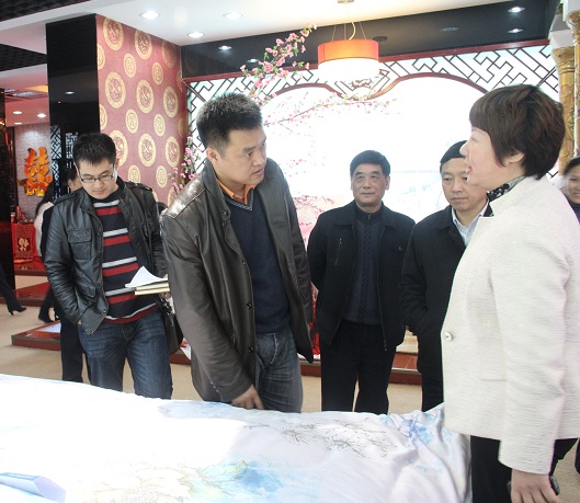 ��ҕӛ�߲��L(f��ng)�F(tu��n)���M(j��n)���m������������