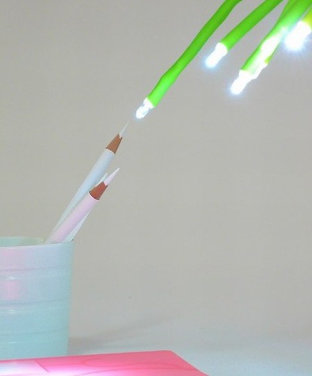 �����ɏ����ļҾӄ�(chu��ng)��G�ݟ�