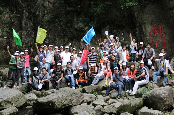 �������M(j��n)���Ӊ��R�F(tu��n)�(du��)��չһ����Ӗ(x��n)�I֮������{��