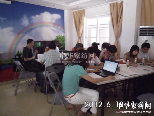 �h���Ҿ�2012�ﶬ�aƷ���A�M��Ļ