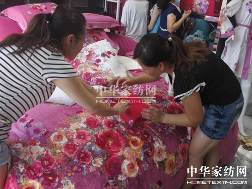 �Pʢ�Ҽ�2012�ﶬ��Ʒ��Ӗ(x��n)��(hu��)�A�M�ɹ�