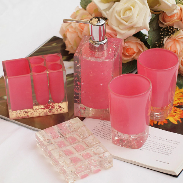 �Ҿ���Ʒ�r(sh��)�ЏN�l(w��i)��Ʒ���p