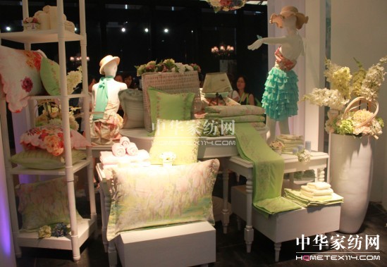 �Ҽ�չ��(hu��)����߀���ӆ���