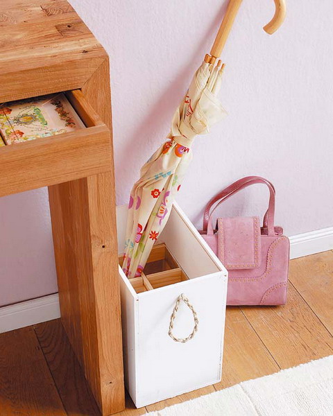 ��(d��)��һ���p��Ů�؂��ռ{��