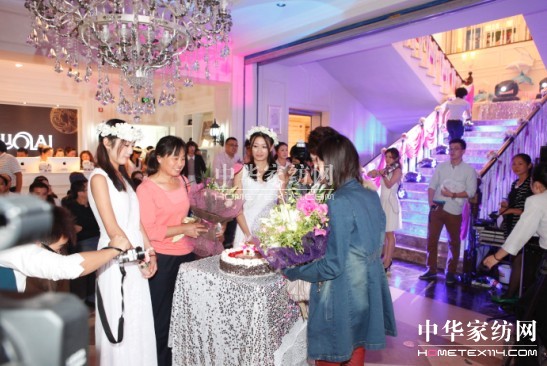 �_�R��(gu��)�H�Ҿ��^��ͨʢ���_Ļ