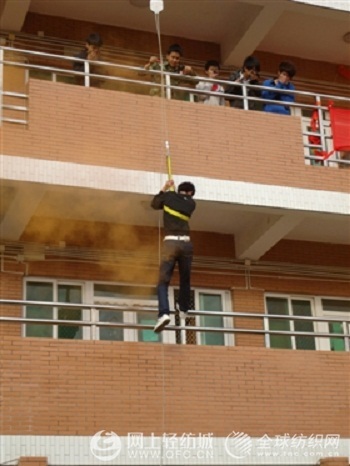 Ȫ�ݼ��b�W(xu��)Ժ�����ݾ��W(xu��)��(x��)��������